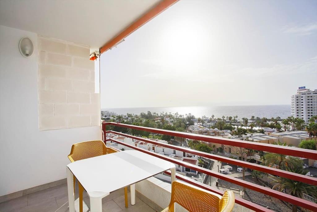 Roberta Apartment Playa De Las Americas Luaran gambar